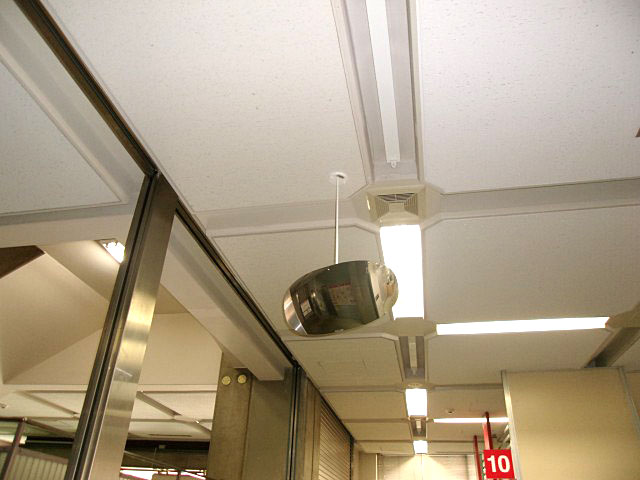 スーパーオーバル